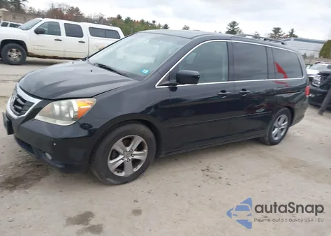 2008 Honda Odyssey Touring z USA, uszkodzony, nr VIN 5FNRL38948B093282